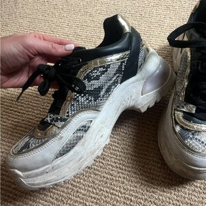 Kurt Geiger Women's Sneakers in Black and Gold